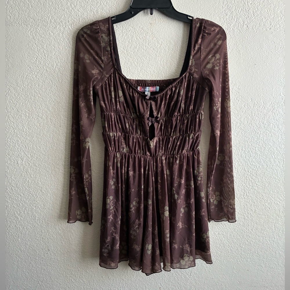 Urban Outfitters Diana Ruched Cut-Out Playsuit Floral Long Sleeve Romper M - Picture 10 of 16